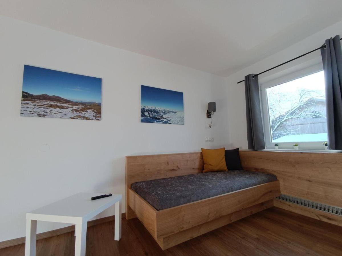 Kroell Katharina Apartament